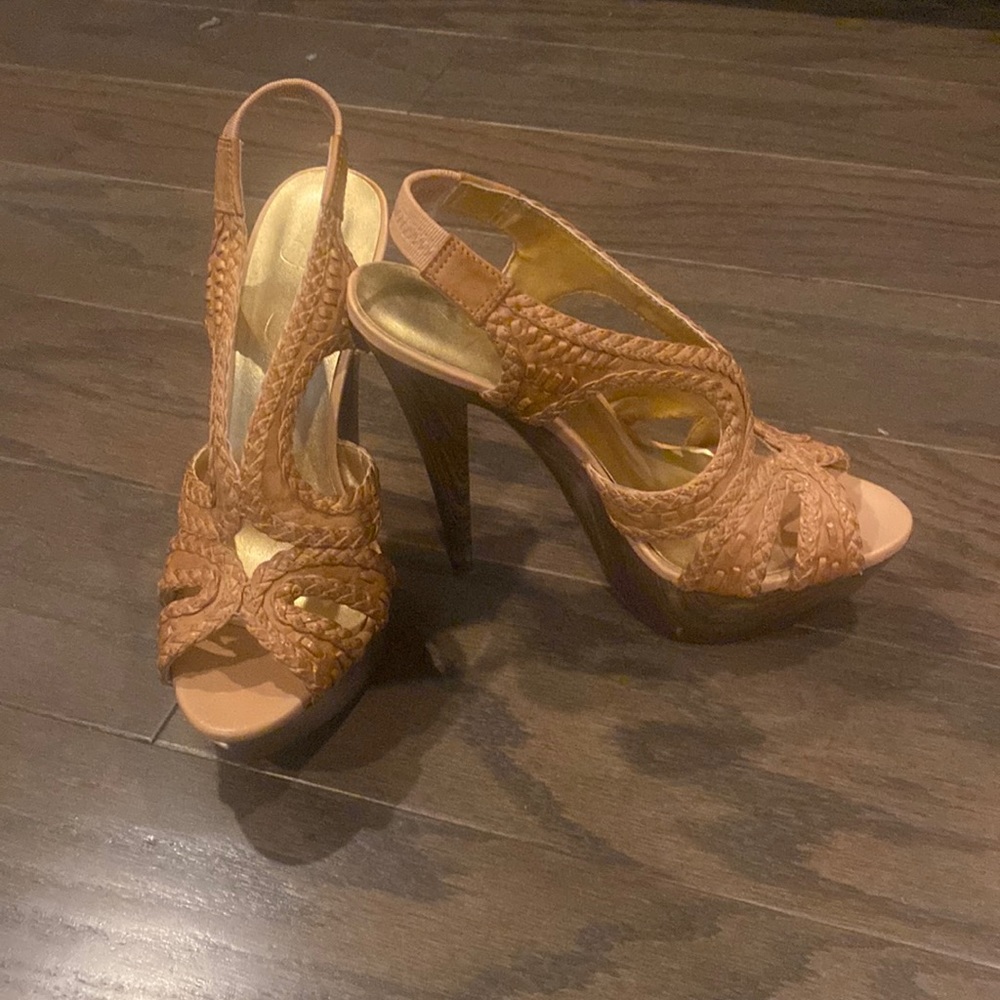 Women size 7.5 Jessica Simpson Sandals (never been worn)